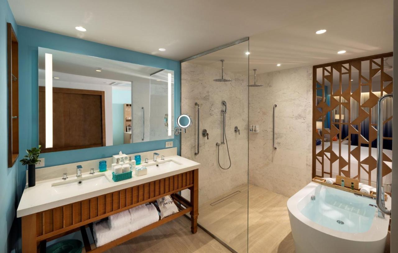 Margaritaville Island Reserve Cap Cana Wave - A Karisma All-inclusive Experience For All Resort Punta Cana